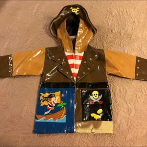Kidorable Pirate Raincoat